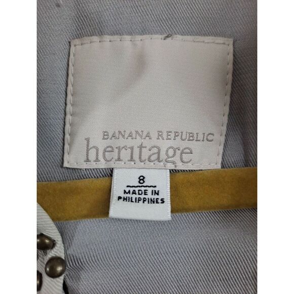 Banana Republic Ladies Blazer.  Tan, Size 8. - Picture 3 of 12